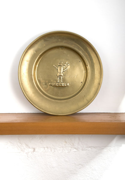 A large brass Trusty Servant dish, mid 19th century