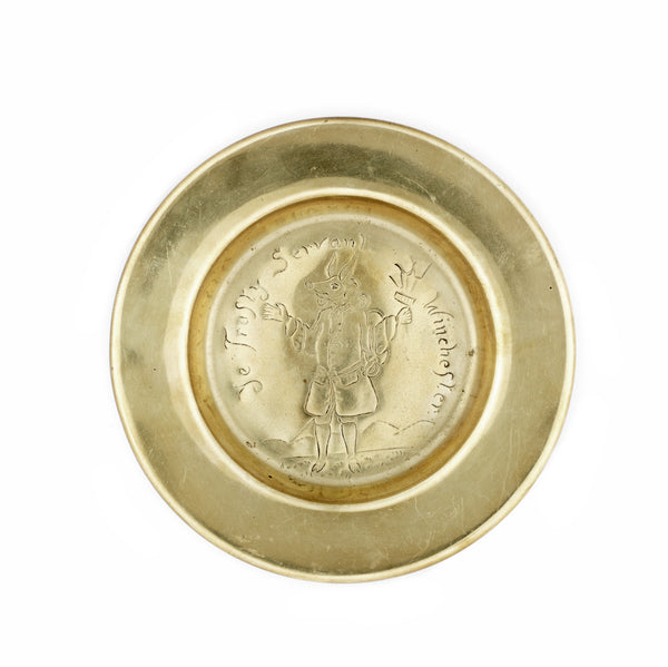 An engraved brass Trusty Servant dish, early 20th Century